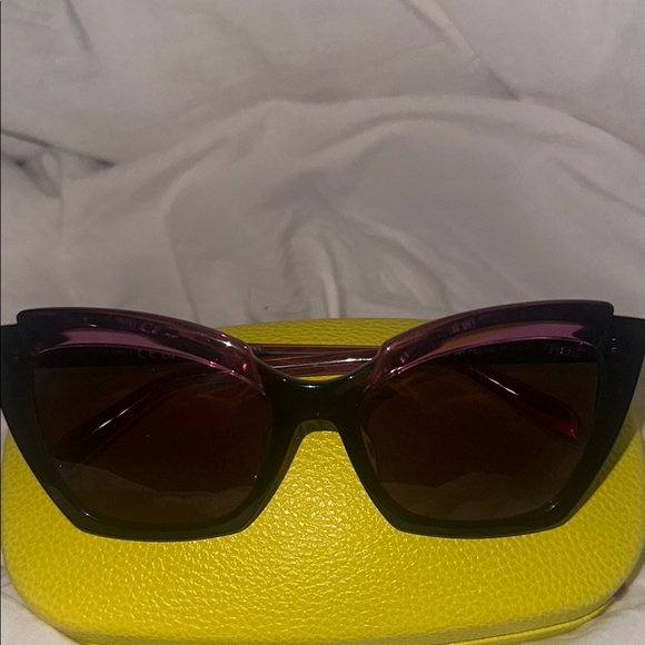 Emilio Pucci Sunglasses - Picture 8 of 9